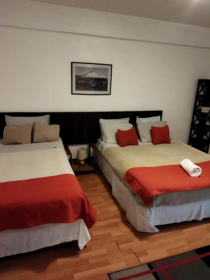 Hotel Parque Forestal Сантяго Екстериор снимка