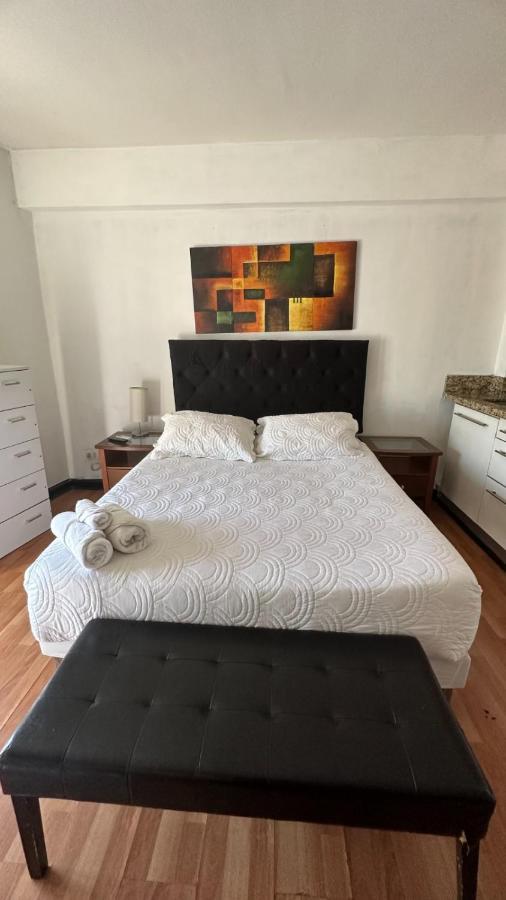 Hotel Parque Forestal Сантяго Екстериор снимка